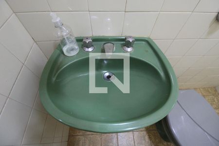 Casa à venda com 500m², 5 quartos e 3 vagasBanheiro de Serviço