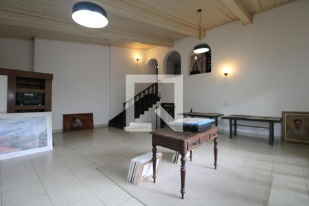 Sala de casa à venda com 5 quartos, 500m² em Cidade Universitária, Campinas