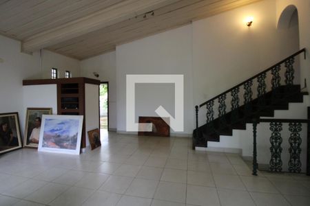 Sala de casa para alugar com 5 quartos, 500m² em Cidade Universitária, Campinas