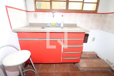 Casa à venda com 500m², 5 quartos e 3 vagasCozinha - Edícula