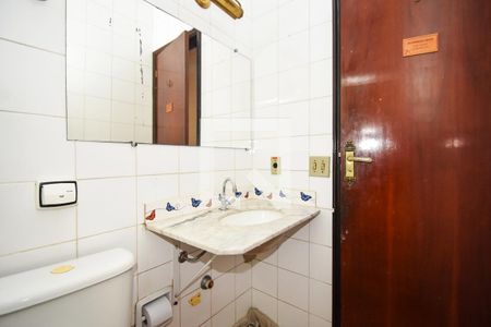 lavabo de casa para alugar com 1 quarto, 100m² em Sumaré, São Paulo
