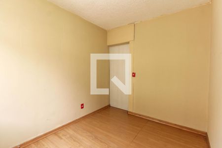 Quarto 1 de apartamento para alugar com 2 quartos, 40m² em Vila Virgínia, Itaquaquecetuba