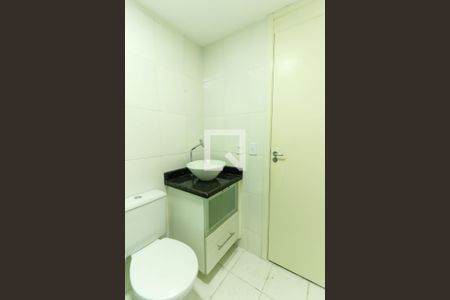 Apartamento para alugar com 40m², 2 quartos e 1 vaga Apartamento para alugar com 40m², 2 quartos e 1 vagaBanheiro