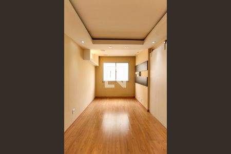 Sala de apartamento para alugar com 2 quartos, 40m² em Vila Virgínia, Itaquaquecetuba