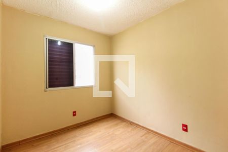 Quarto 1 de apartamento para alugar com 2 quartos, 40m² em Vila Virgínia, Itaquaquecetuba