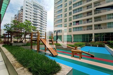 Apartamento à venda com 63m², 2 quartos e 1 vaga Apartamento à venda com 63m², 2 quartos e 1 vagaÁrea Comum - Playground