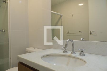 Apartamento à venda com 63m², 2 quartos e 1 vagaBanheiro da Suíte 2