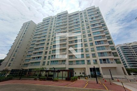 Apartamento à venda com 63m², 2 quartos e 1 vaga Apartamento à venda com 63m², 2 quartos e 1 vagaFachada