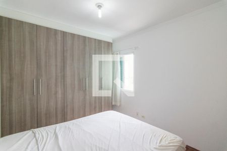 Apartamento à venda com 74m², 2 quartos e 2 vagasQuarto 2
