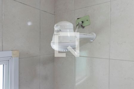 Apartamento à venda com 74m², 2 quartos e 2 vagasChuveiro