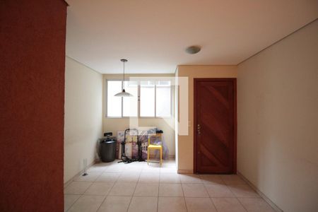 Sala de apartamento à venda com 3 quartos, 75m² em Santa Rosa, Belo Horizonte