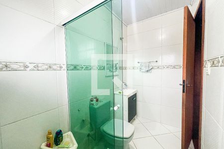 Casa à venda com 165m², 2 quartos e 2 vagasBanheiro 2