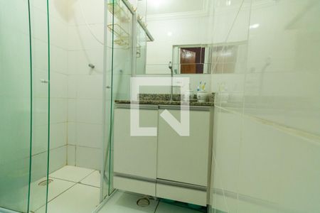 Casa de condomínio à venda com 88m², 3 quartos e 1 vagaBanheiro do Quarto 1