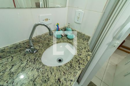 Casa de condomínio à venda com 88m², 3 quartos e 1 vagaBanheiro do Quarto 2
