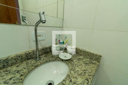 Casa de condomínio à venda com 88m², 3 quartos e 1 vagaBanheiro do Quarto 1