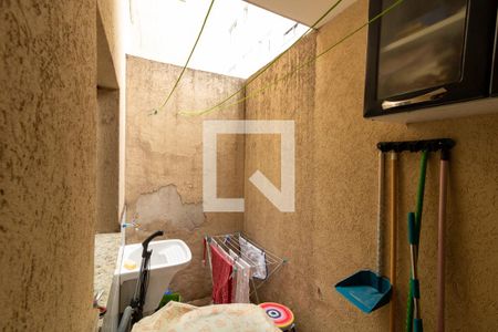 Casa de condomínio à venda com 88m², 3 quartos e 1 vagaÁrea de Serviço