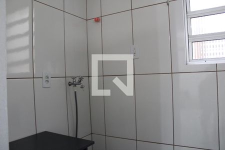 Apartamento para alugar com 40m², 2 quartos e 1 vagatorneira area de serviço