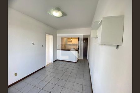 Sala de apartamento para alugar com 1 quarto, 43m² em Federação, Salvador