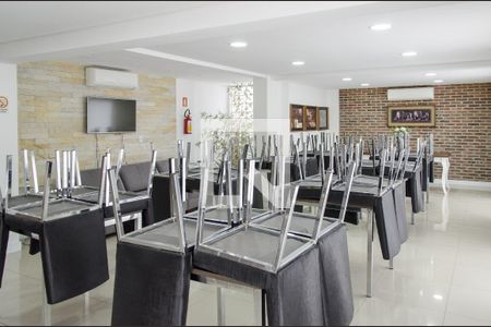 Apartamento para alugar com 120m², 3 quartos e 2 vagasÁrea comum - Salão de festas