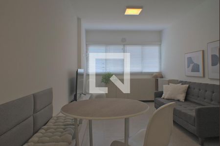 Sala de apartamento à venda com 1 quarto, 56m² em Centro, Campinas