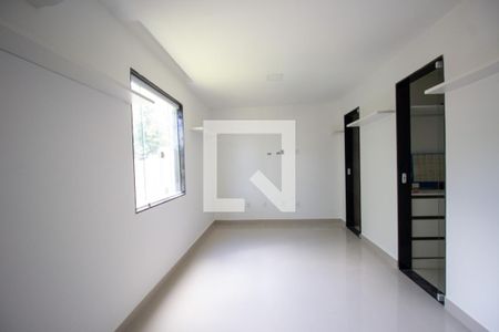Casa de condomínio à venda com 240m², 6 quartos e 3 vagas Casa de condomínio à venda com 240m², 6 quartos e 3 vagasSuíte 4
