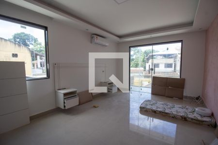 Casa de condomínio à venda com 240m², 6 quartos e 3 vagas Casa de condomínio à venda com 240m², 6 quartos e 3 vagasSuíte 3