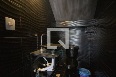 Lavabo de casa de condomínio à venda com 6 quartos, 240m² em Vargem Grande, Rio de Janeiro