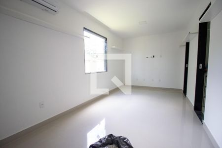 Casa de condomínio à venda com 240m², 6 quartos e 3 vagas Casa de condomínio à venda com 240m², 6 quartos e 3 vagasSuíte 4