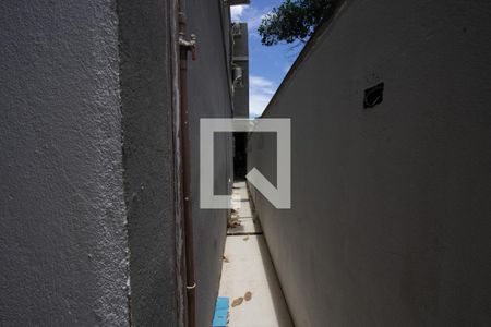 Casa de condomínio à venda com 240m², 6 quartos e 3 vagas Casa de condomínio à venda com 240m², 6 quartos e 3 vagasCozinha e Área de Serviço