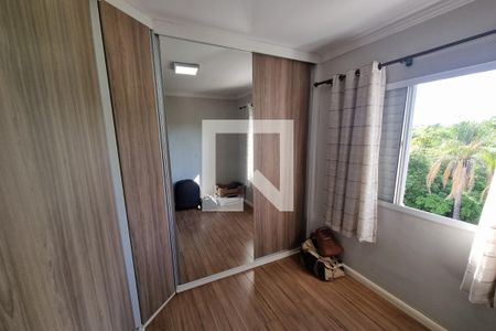 Dormitório 01 de apartamento para alugar com 2 quartos, 45m² em Jardim Javari, Ribeirão Preto