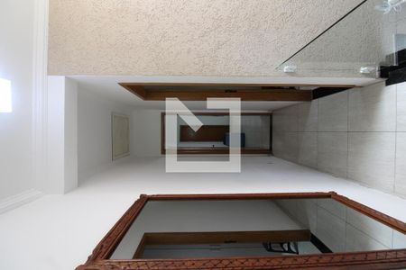 Casa à venda com 94m², 2 quartos e 2 vagasCorredor
