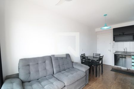 Sala e Cozinha  de kitnet/studio para alugar com 1 quarto, 33m² em Brás, São Paulo