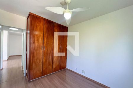 Quarto 1 de apartamento para alugar com 2 quartos, 55m² em Vila Olímpia, São Paulo