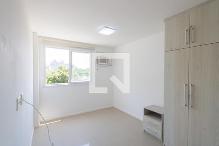 Apartamento à venda com 70m², 2 quartos e 1 vagaSuíte 2