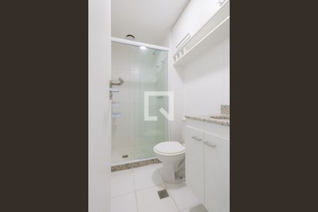 Apartamento à venda com 70m², 2 quartos e 1 vagaBanheiro da Suíte 2