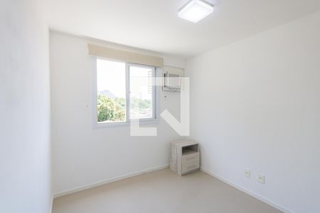 Suíte 1 de apartamento à venda com 2 quartos, 70m² em Jacarepaguá, Rio de Janeiro