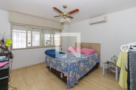 Casa à venda com 215m², 3 quartos e 3 vagasQuarto 2