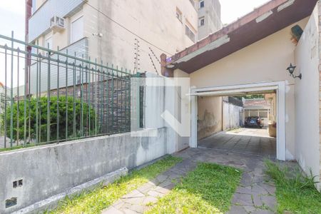 Casa à venda com 215m², 3 quartos e 3 vagasÁrea Externa