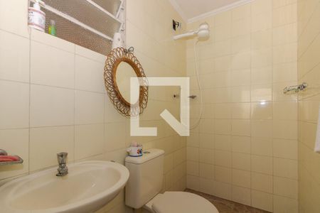 Casa à venda com 215m², 3 quartos e 3 vagasBanheiro de Serviço