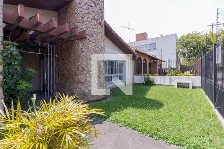 Casa à venda com 215m², 3 quartos e 3 vagasÁrea Externa