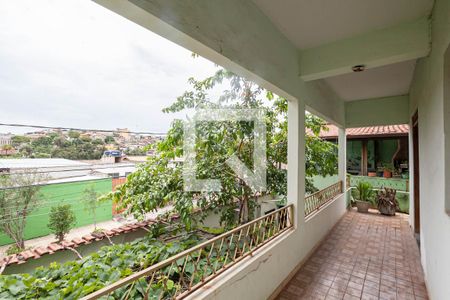 Varanda da sala 1 de casa à venda com 4 quartos, 360m² em Alípio de Melo, Belo Horizonte
