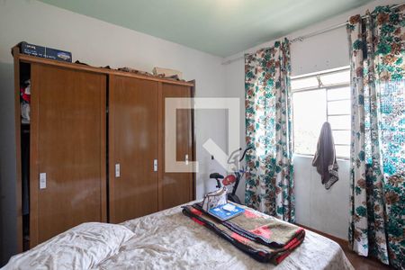 Casa à venda com 360m², 4 quartos e 4 vagas Casa à venda com 360m², 4 quartos e 4 vagasQuarto 1
