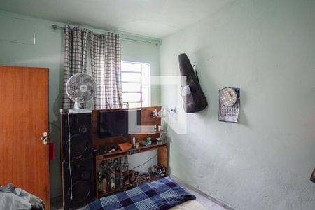Casa à venda com 360m², 4 quartos e 4 vagas Casa à venda com 360m², 4 quartos e 4 vagasSuíte