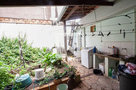 Casa à venda com 360m², 4 quartos e 4 vagas Casa à venda com 360m², 4 quartos e 4 vagasÁrea de serviço