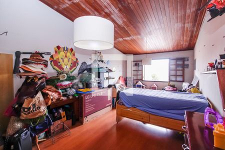 Casa à venda com 238m², 4 quartos e 4 vagasQuarto 3