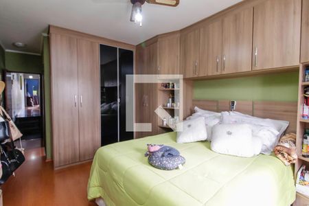 Casa à venda com 238m², 4 quartos e 4 vagasSuíte