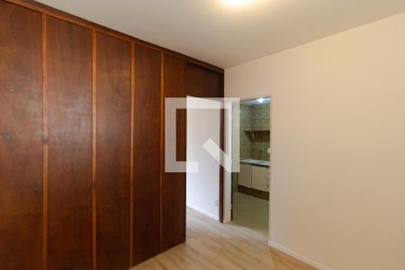 Salas de apartamento à venda com 1 quarto, 45m² em Vila Itapura, Campinas