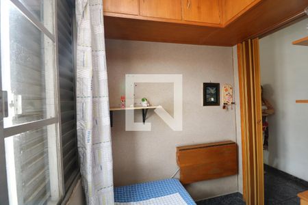 Casa à venda com 120m², 4 quartos e 2 vagasQuarto 2