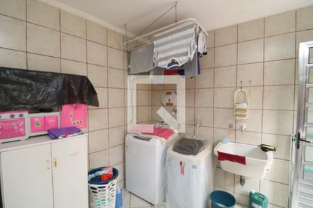 Casa à venda com 120m², 4 quartos e 2 vagasÁrea de Serviço