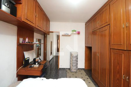 Casa à venda com 120m², 4 quartos e 2 vagasQuarto 3